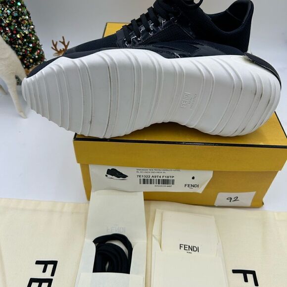 Men’s Fendi low top sneakers size 7, made in Italy - Picture 6 of 9